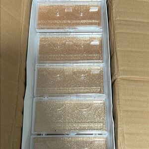 Glittery Eyeshadow Palette Set